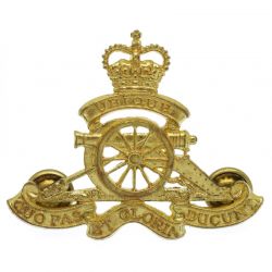 Royal Canadian Artillery Cap Badge - Queen's Crown