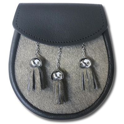 Leather Sporran With 3 Tassels