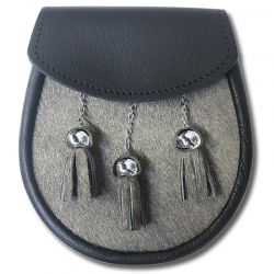 Leather Sporran With 3 Tassels